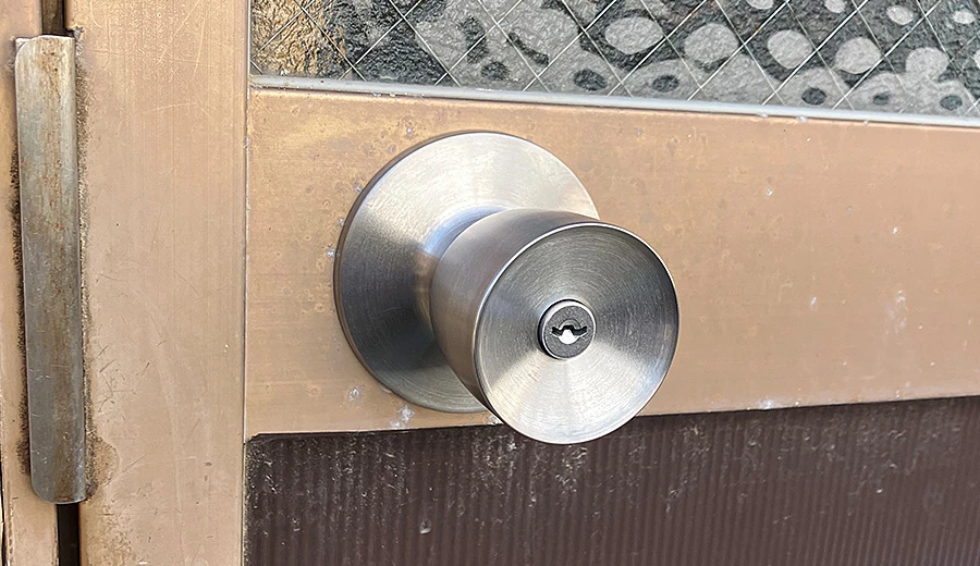 三重県四日市市　勝手口 鍵紛失 防犯対策のため鍵交換　施工後